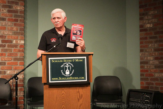 Kingtones booksigning picture